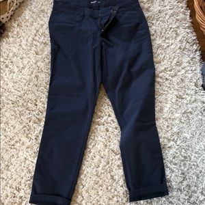 Navy blue pixie pants.